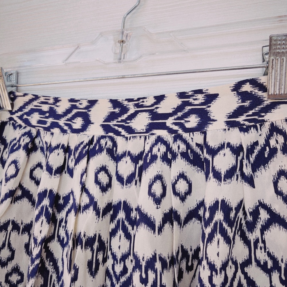 Brochu Walker // Print Silk Shorts🌛 - Picture 3 of 6